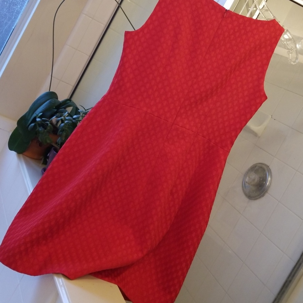 Red dress - Picture 3 of 6